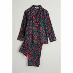 Seasalt Cornwall Simple Stars Black Pyjamas -Seasalt Shop unnamed file 1749