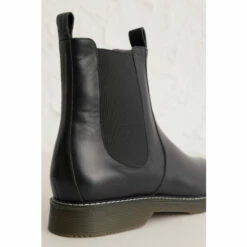 Seasalt Cornwall Brockabarrow Boots -Seasalt Shop unnamed file 1862