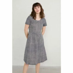 Seasalt Cornwall Petite Navy Blue Floral Enor Dress -Seasalt Shop unnamed file 58